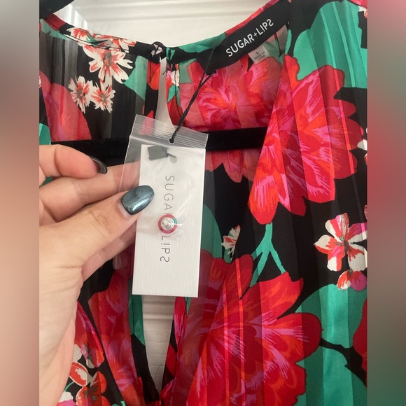 Flowy Romper/Dresses - Picture 6 of 7